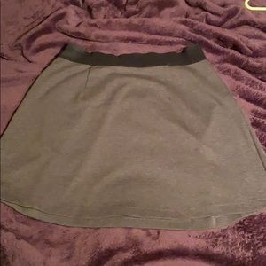 Gap skirt w/pockets